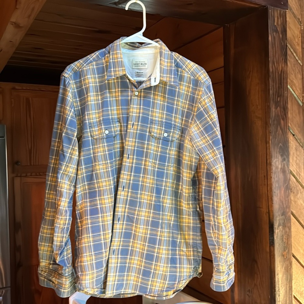 Lucky Brand button down size M